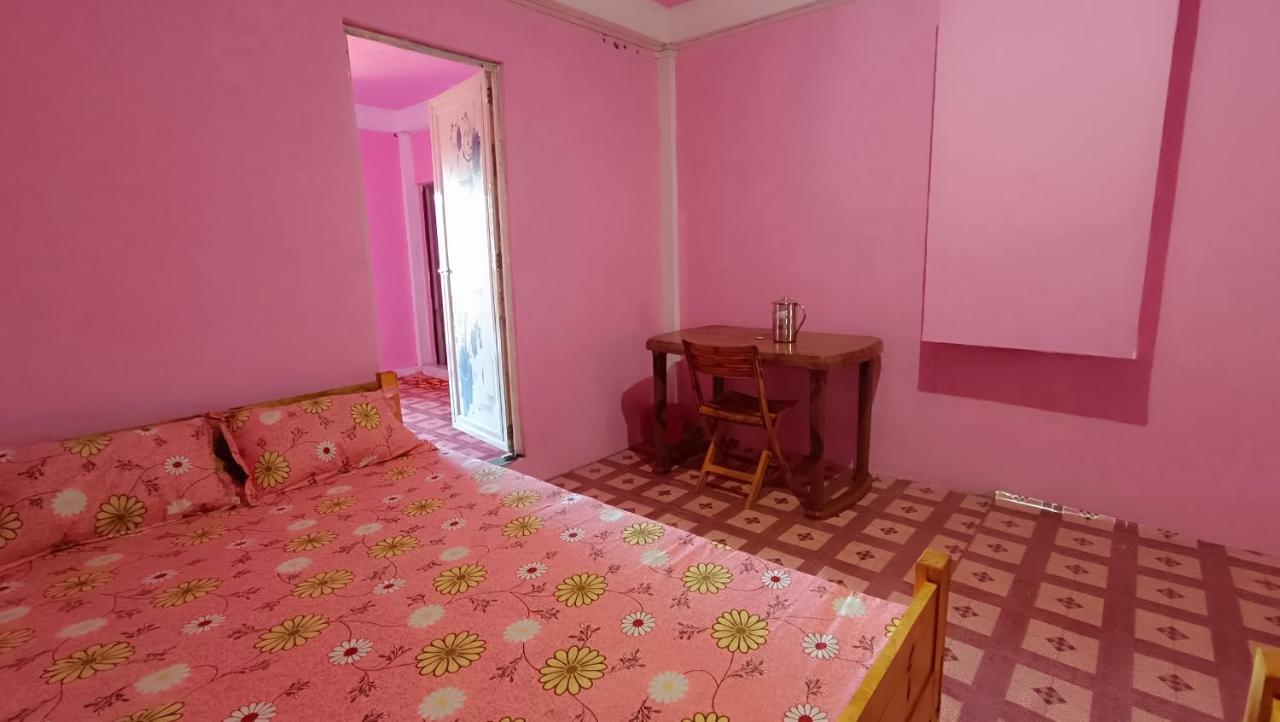 Pamilya Homestay Cserrapundzsi Kültér fotó