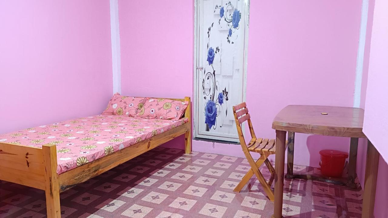 Pamilya Homestay Cserrapundzsi Kültér fotó